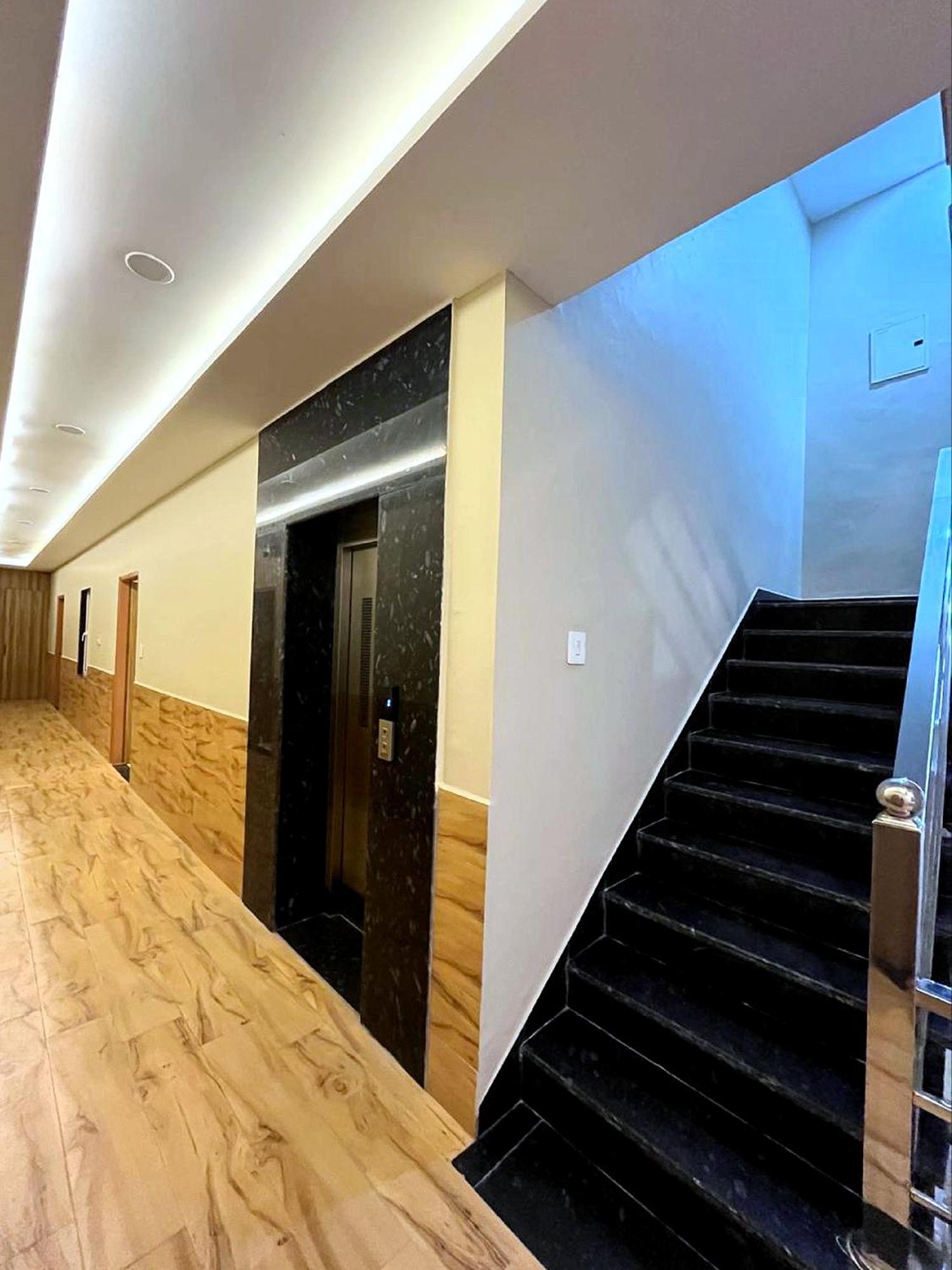 Hotel Vrinda Niddhivan ! Fully Ac, Prem Mandir At Walking Distance ! Just Near The Iskcon Temple Vrindāvan Extérieur photo